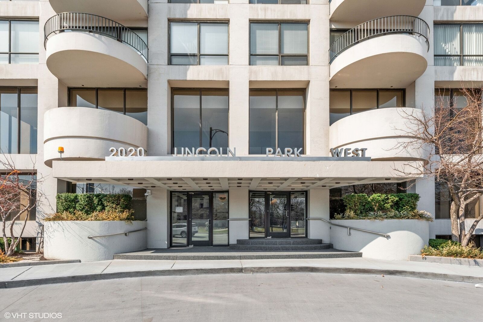 Property Photo:  2020 N Lincoln Park West 13C  IL 60614 