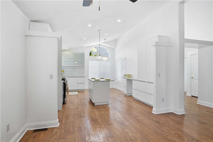 Property Photo:  19936 Northcliff Drive  CA 91351 