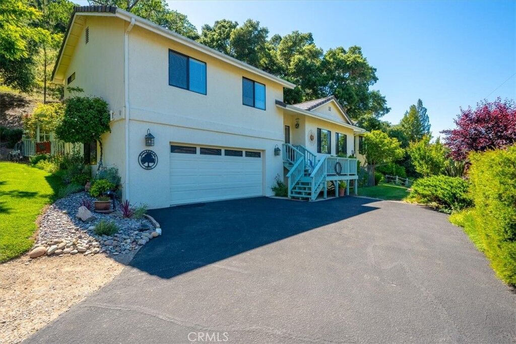 Property Photo:  11625 Cenegal  CA 93422 