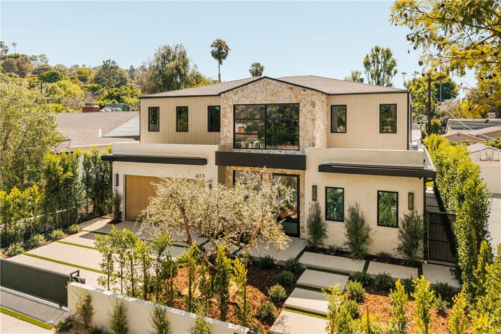 Property Photo:  4133 Ventura Canyon Avenue  CA 91423 