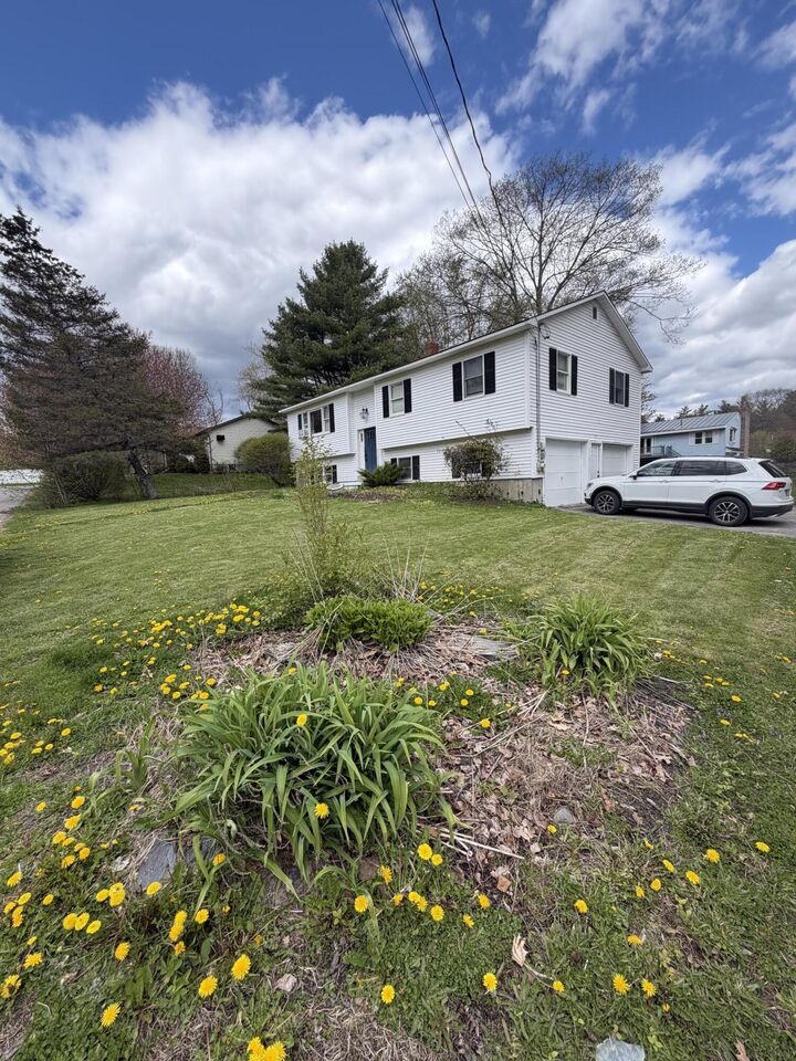 Property Photo: 25 Clearview Avenue ME 04901