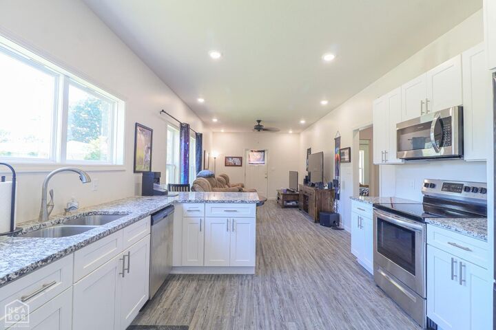 Property Photo: 1014 Walnut AR 72401