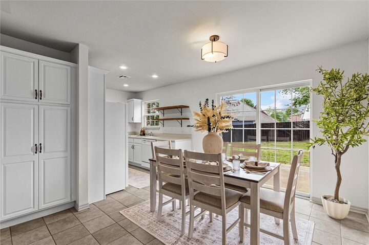 Property Photo:  6001 W Knoll View Way  AR 72758 