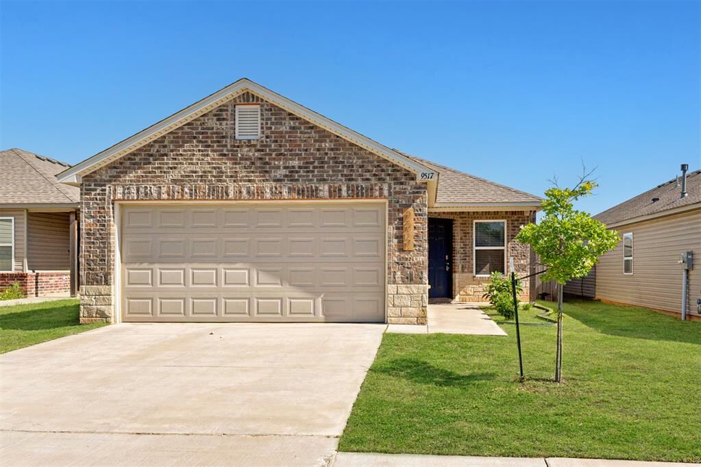 Property Photo:  9517 NW 116th Court  OK 73099 