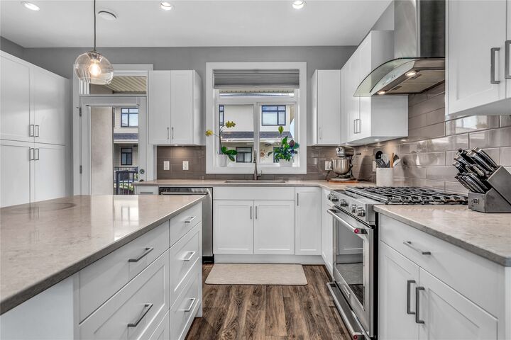 Photo de la propriété:  1102 Cameron Avenue 9  BC V1Y 0B2 