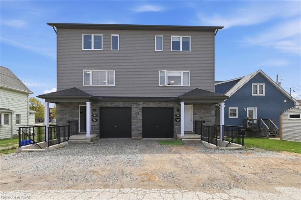 Property Photo:  3 Hagar Street  ON L2V 3J3 