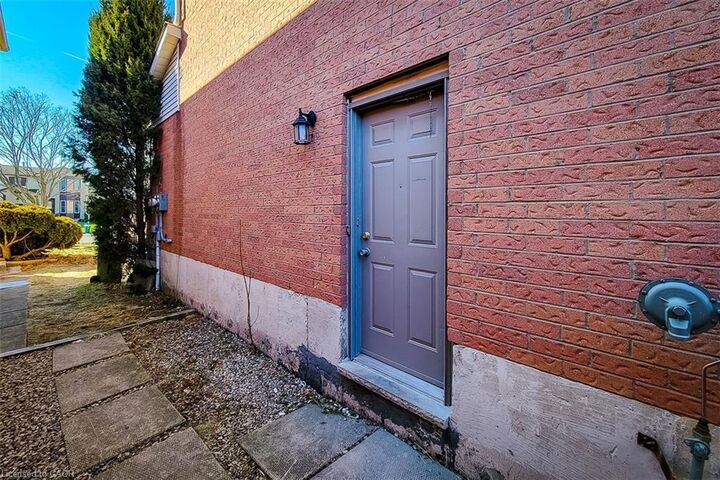 Property Photo:  18 Puritan Court Basement  ON L8E 4L1 