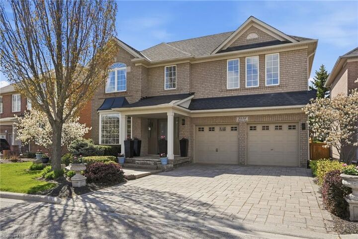 Property Photo:  2456 Pebblestone Court  ON L6M 4C4 