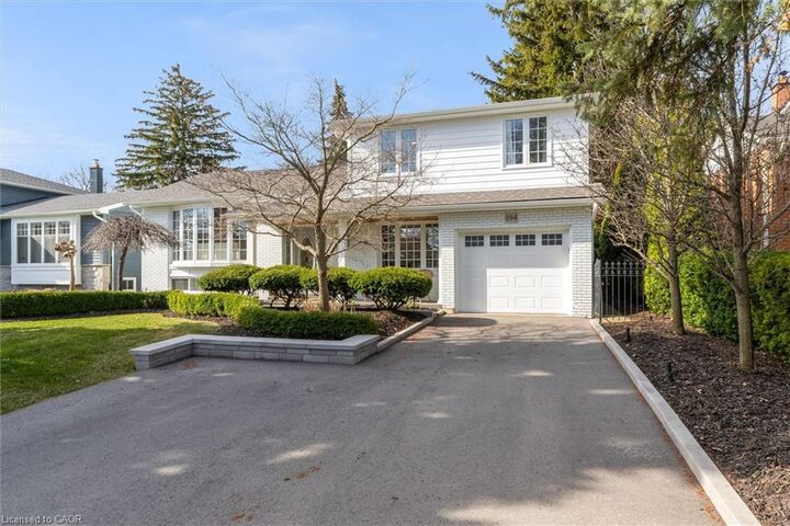 Property Photo:  194 Solingate Drive  ON L6L 3T1 
