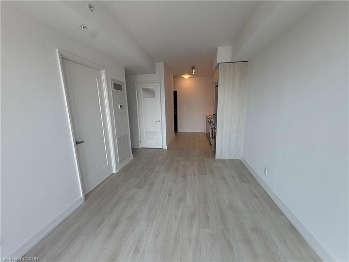 Property Photo:  75 James Street S 1805  ON L8P 2Y9 