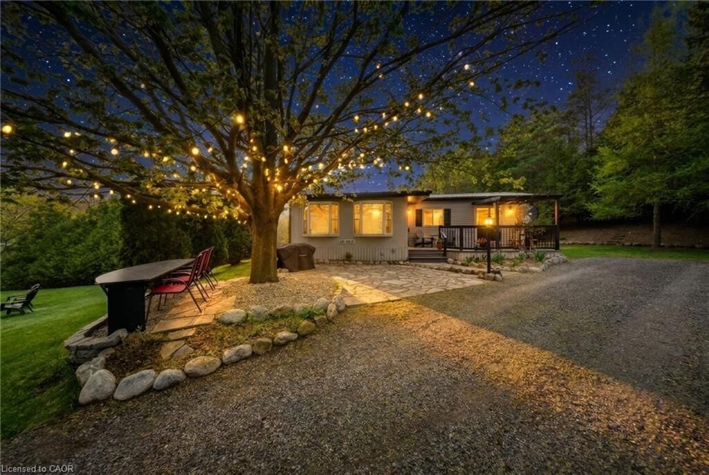 Property Photo:  230 Mountain Ash Road  ON N0B 1E0 