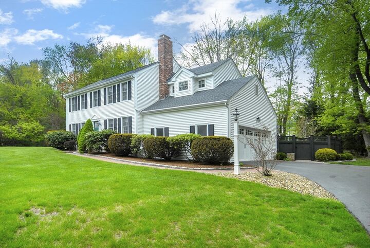 Property Photo:  2 Blackthorne Cir  MA 01748 