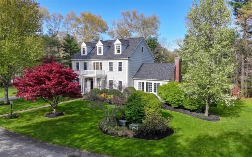 Property Photo:  3 Brattle Rd  MA 02061 