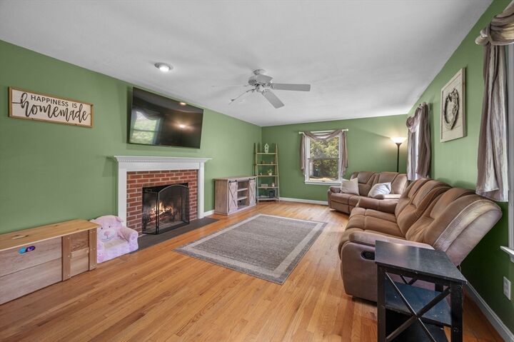 Property Photo:  65 Center St  MA 01834 