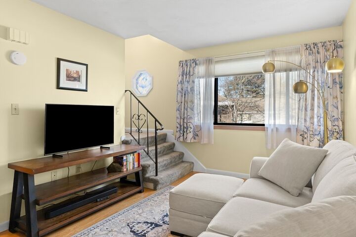 Property Photo: 130 Farrwood Dr 130 MA 01835
