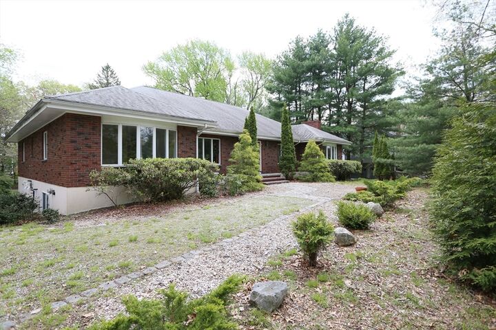 Property Photo:  1 Piper Rd  MA 02421 