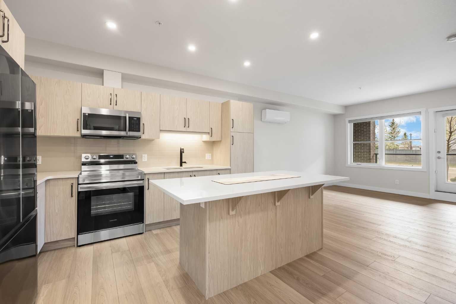 Property Photo:  81 Arbour Lake View NW 1107  AB T3G 0H4 