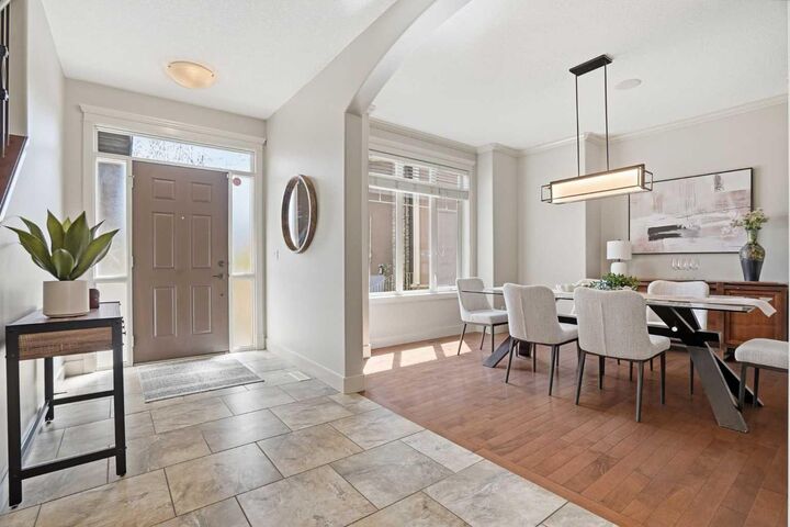 Property Photo:  149 Aspen Glen Place SW  AB T3H 0E9 