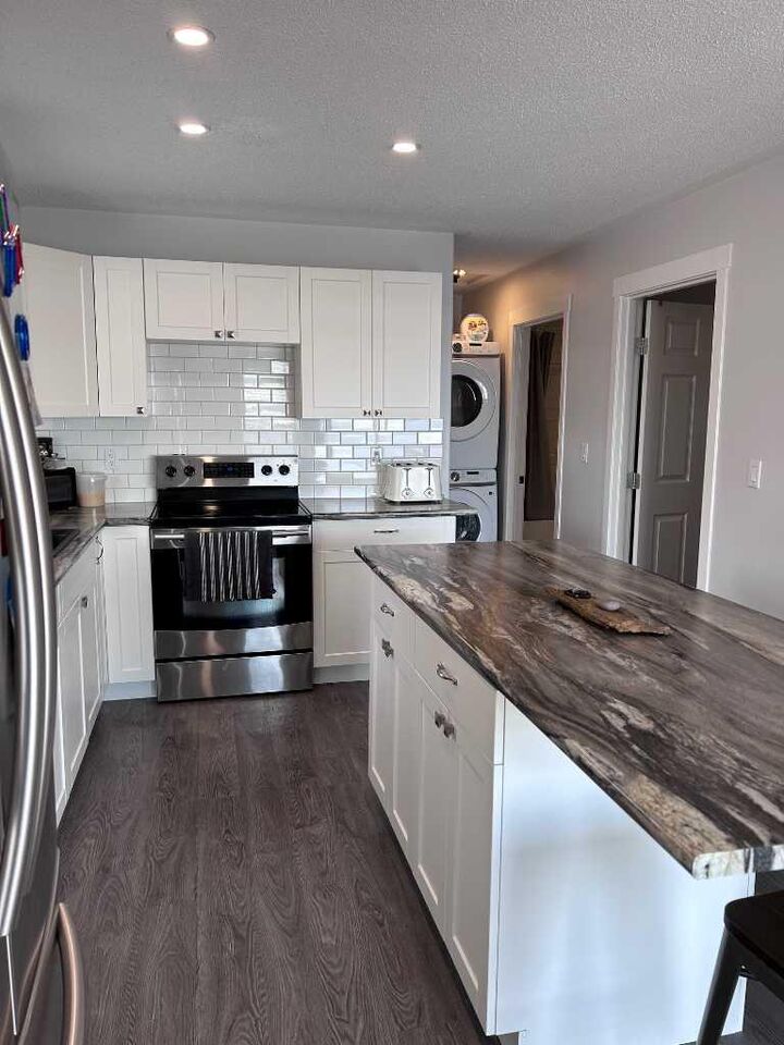 Property Photo: 841 Currant Crescent AB T0A 2C0