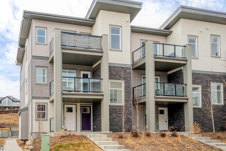 122 Spring Creek Common SW — photo 1