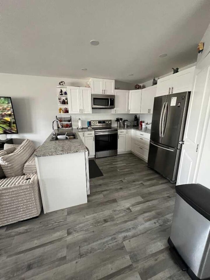Property Photo:  826 3rd Avenue  AB T0H 0C0 
