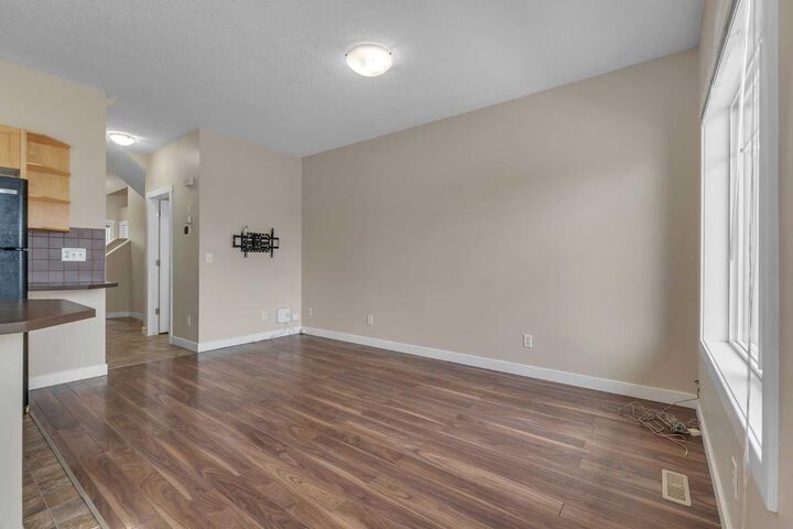Property Photo: 9 Cimarron Vista Gardens AB T1S 0G2