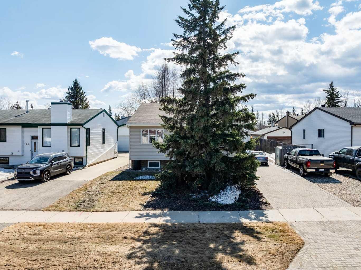 Property Photo:  144 Brett Drive  AB T9K 2G9 