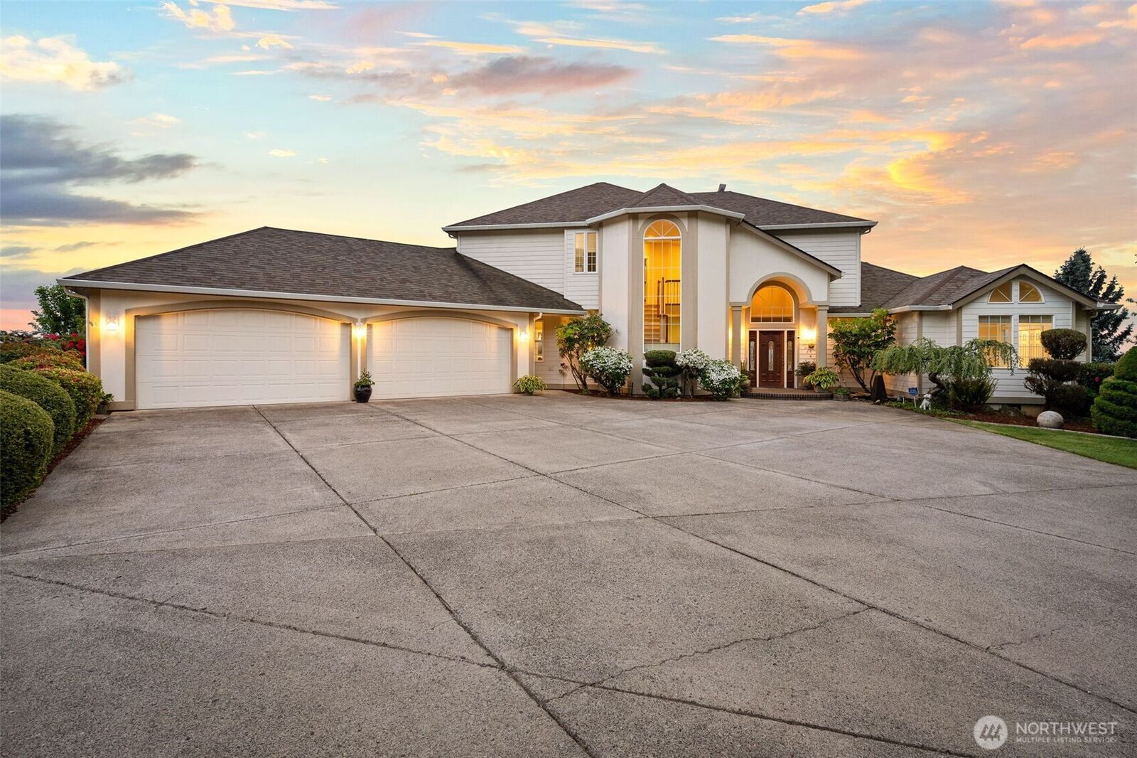 Property Photo:  124  Pompano Road  WA 98674 