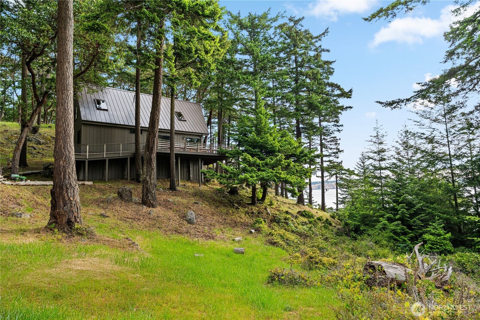 Property Photo: 5 Nelson Trail WA 98250