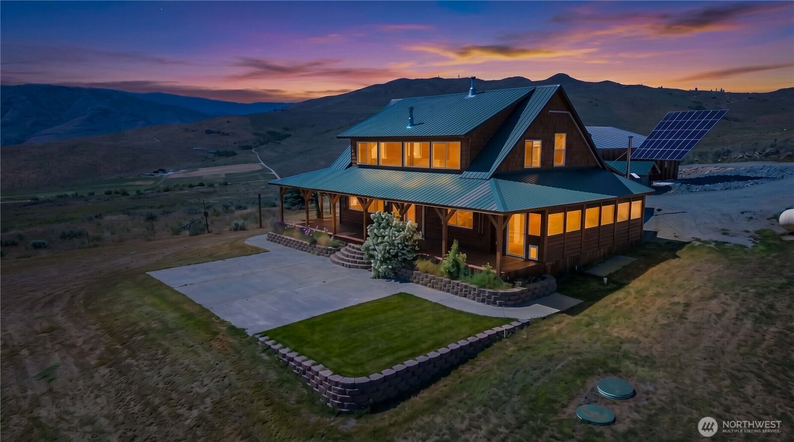 Property Photo:  476  Bill Shaw Road  WA 98846 