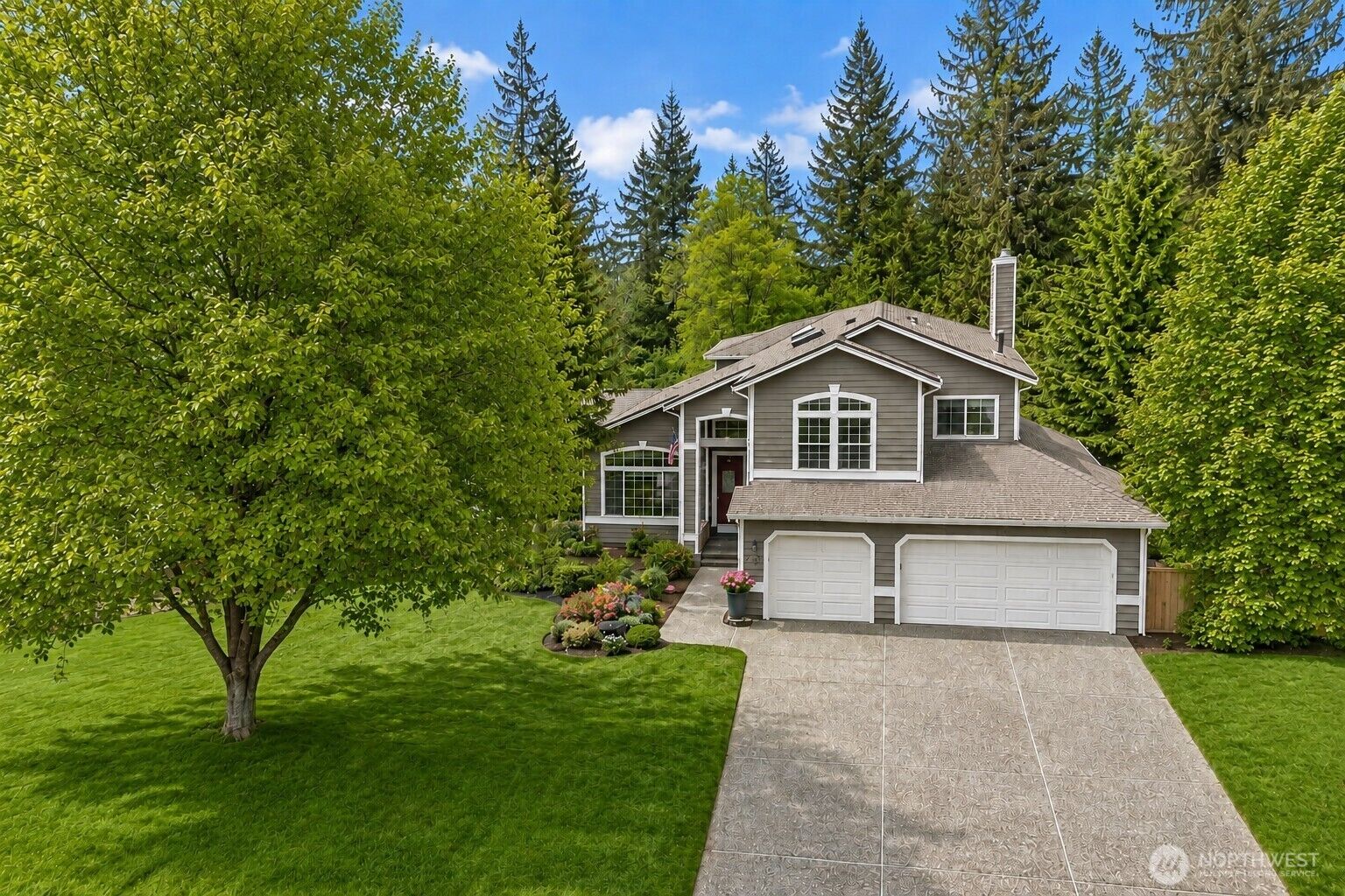 Property Photo:  6431  149th Street SE  WA 98296 