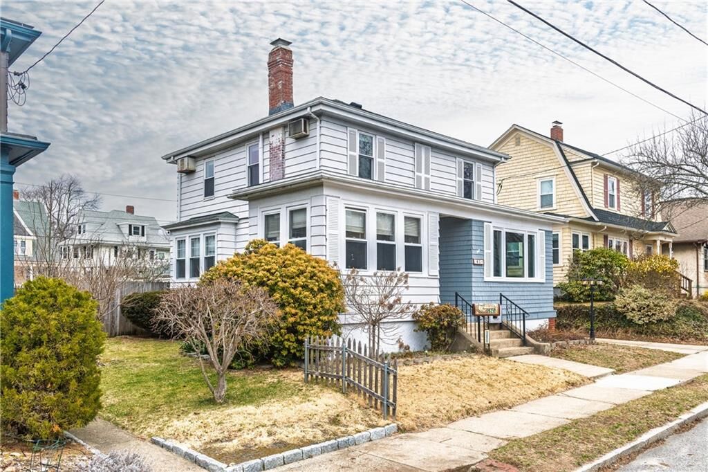 Property Photo:  41 Berwick Lane  RI 02905 