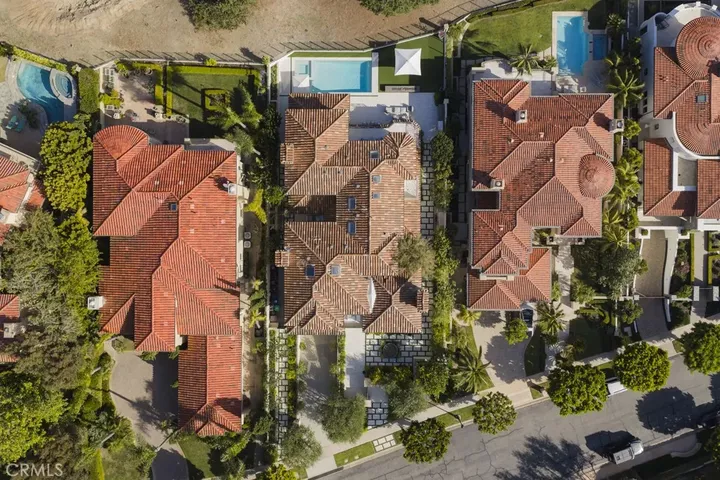 Property Photo:  10 Pelican Point  CA 92657 