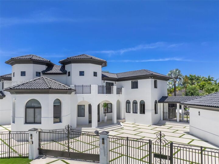 Property Photo:  9881 SW 148th Ter  FL 33176 