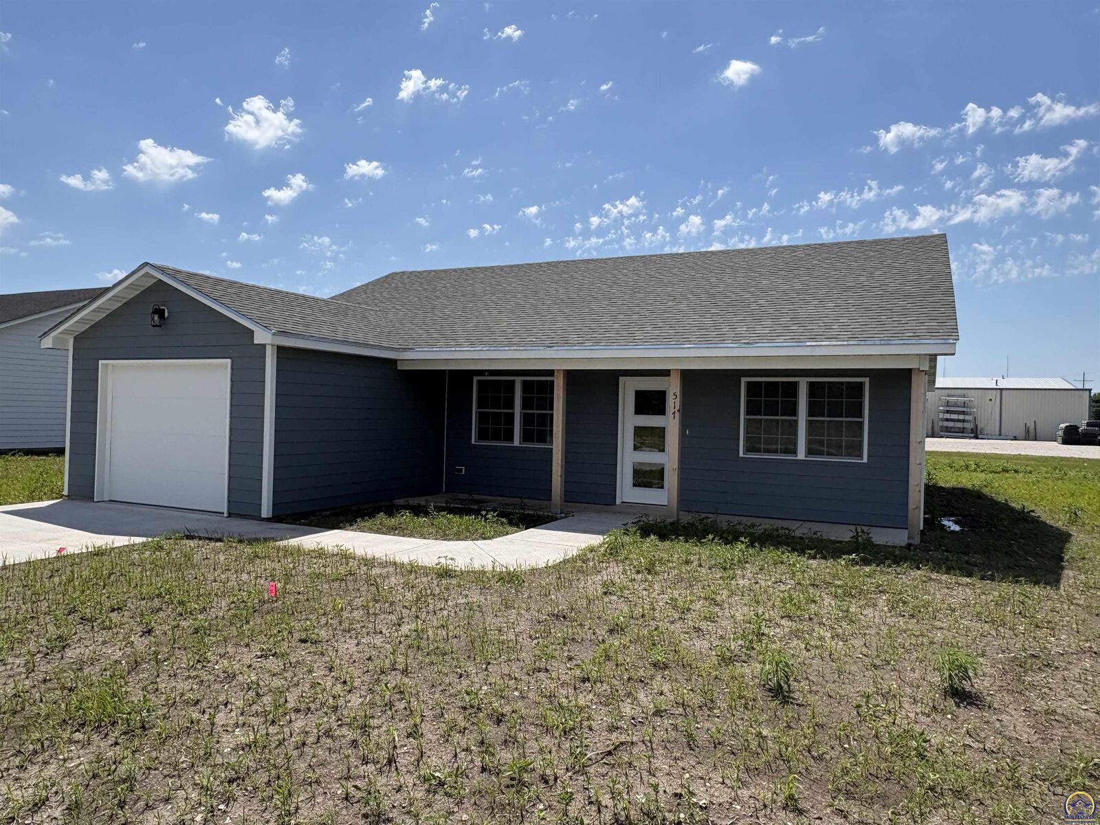 Property Photo:  517 Brookston St  KS 66801 