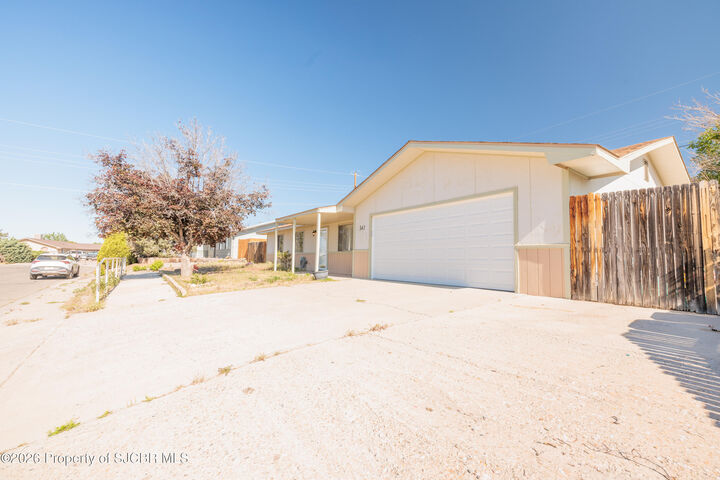 Property Photo:  341 Arnold Drive  NM 87410 