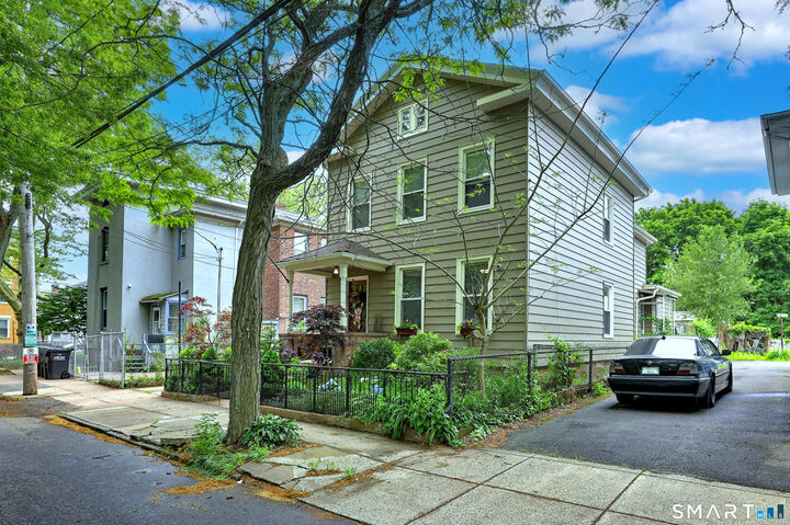 Property Photo:  4 Jefferson Street  CT 06511 