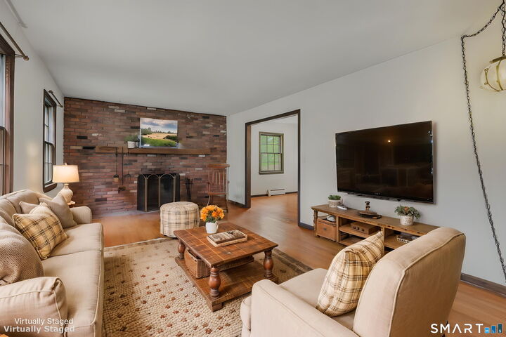 Property Photo:  275 West Main Street  CT 06412 