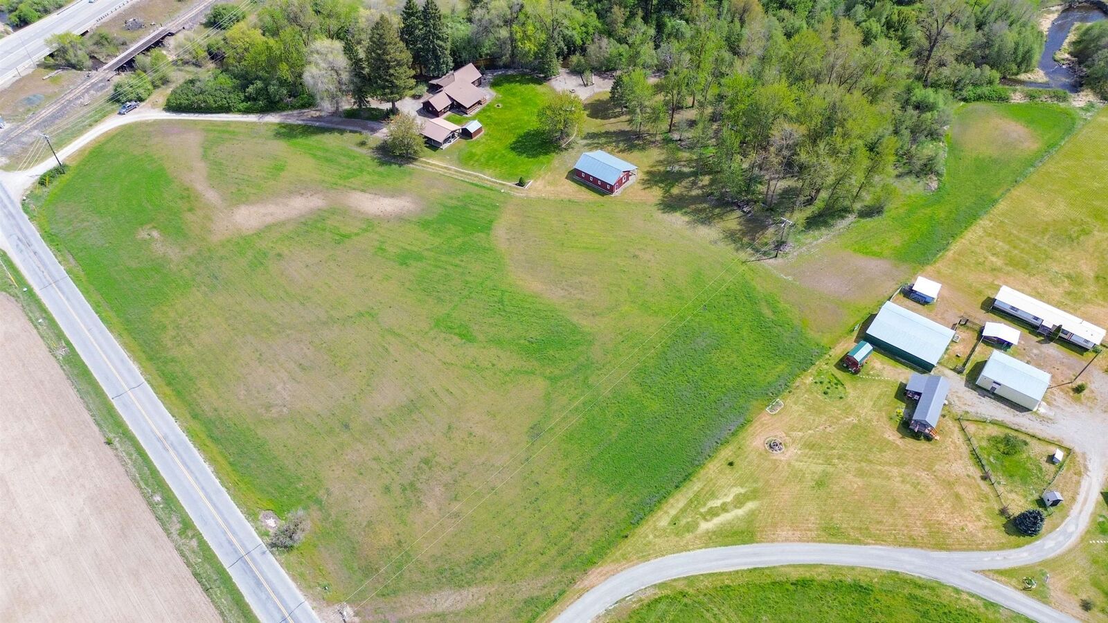 Property Photo:  617 Arden Hill Rd  WA 99114 