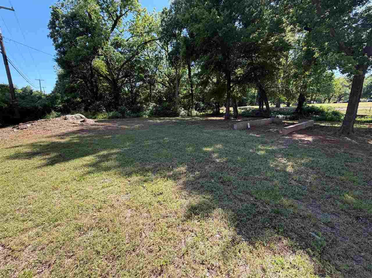 Property Photo:  916 S Stallard Street  OK 74074 