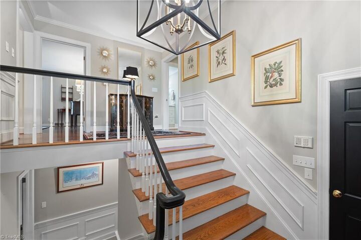 Property Photo:  440 Sherwood Forest Road  NC 27104 