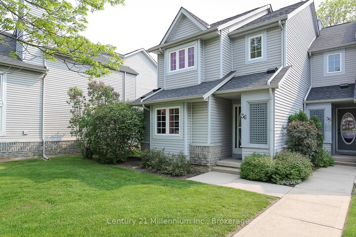 Property Photo: 146 Settlers Way 36 ON L9Y 0N9