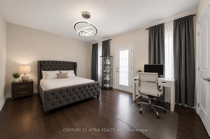 Property Photo:  20 Baldry Avenue  ON L6A 4X7 