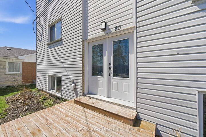 Property Photo:  80 Princess Street  ON L1A 2R1 