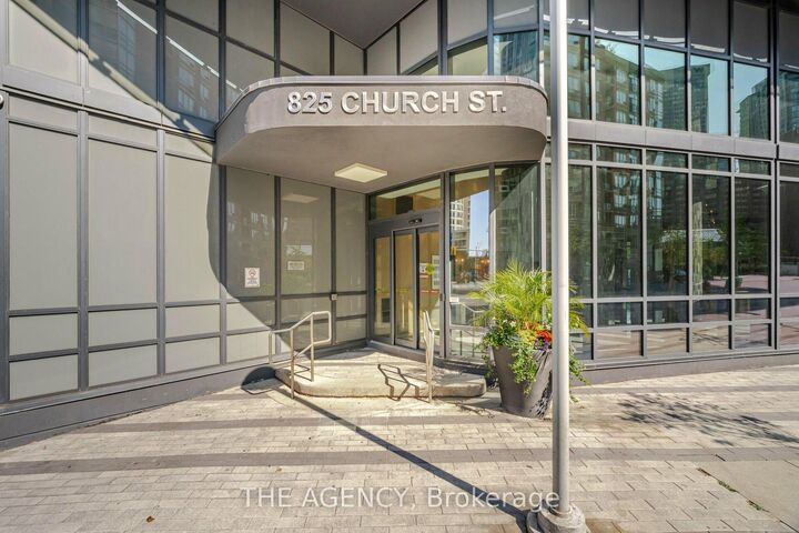 Property Photo: 825 Church Street 105 ON M4W 3Z4