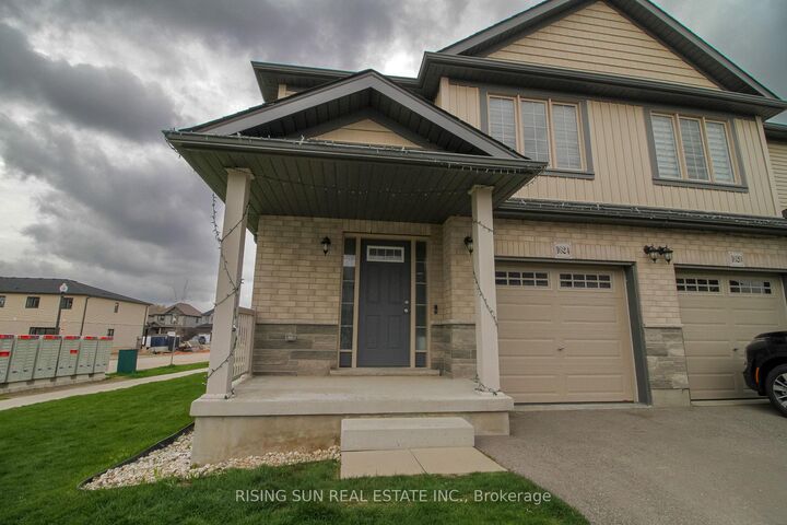 Property Photo: 1624 Dunkirk Avenue E ON N4T 0L7