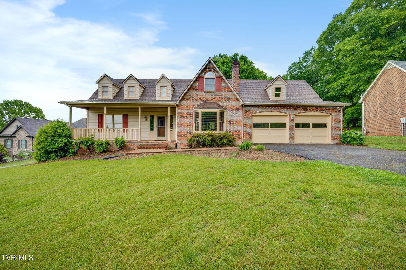 Property Photo:  3307 Victoria Court  TN 37604 