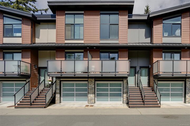 Property Photo:  300 Phelps Ave 115  BC V9B 6L3 