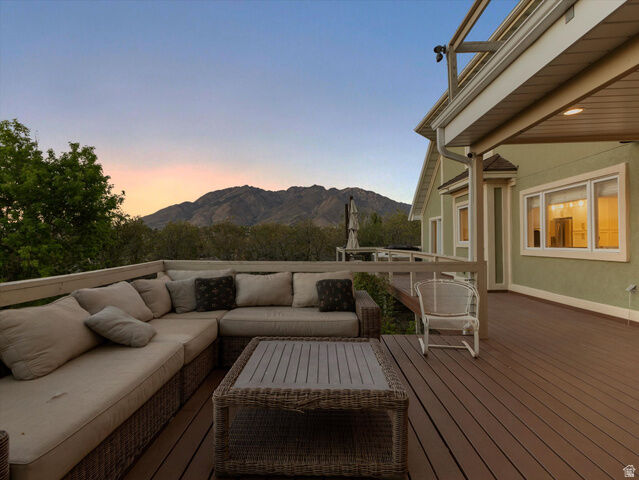 Property Photo:  8318 S Ridge Point Rd  UT 84093 