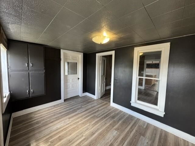 Property Photo: 402 W 17th Ave. SD 57066